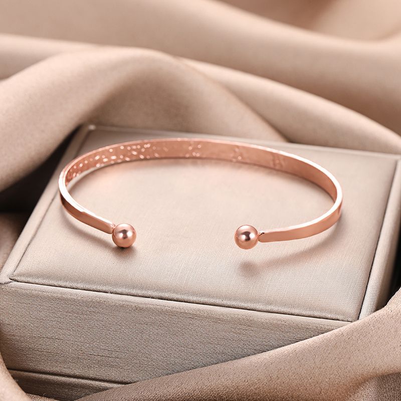 Leichte Luxus Englisch Brief Nische Zubehör Gold Für Frauen High-end Offene Armband Schmuck_voghion.com
