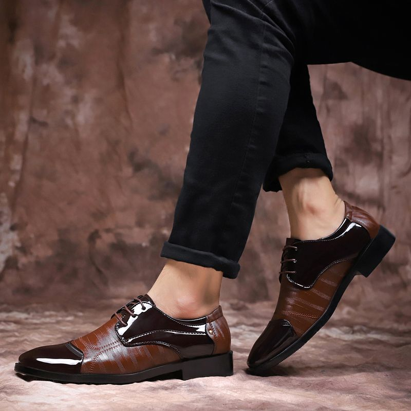 Zapatos de cuero puntiagudos de negocios para hombres de alta calidad, zapatos formales_voghion.com