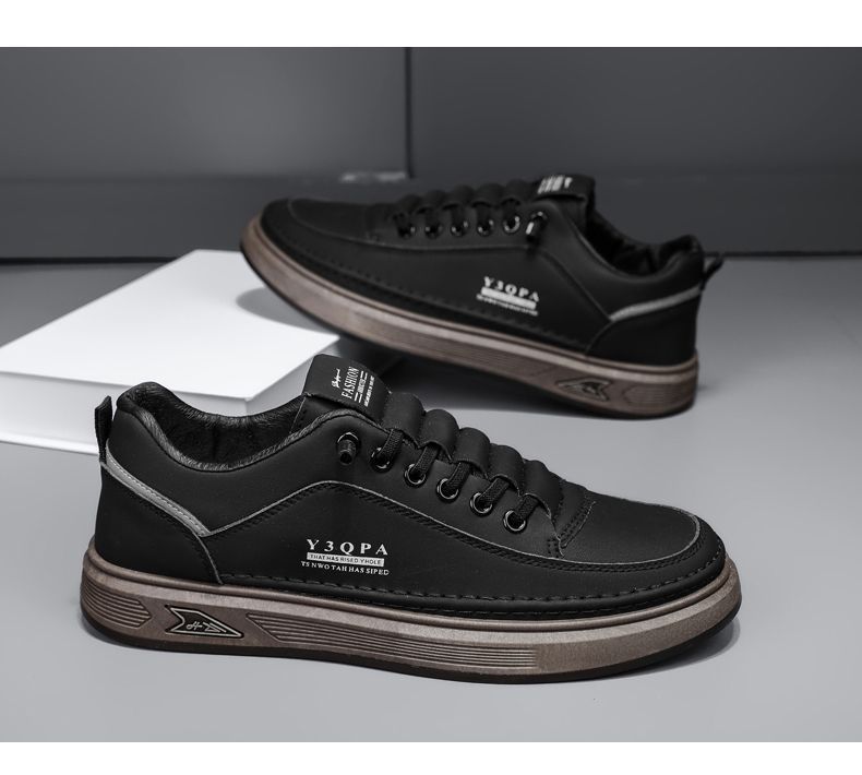 2025 Herfst Nieuwe Ademende Witte Heren Veelzijdige Sneakers met Dikke Zolen Casual Board Trendy Schoenen_voghion.com