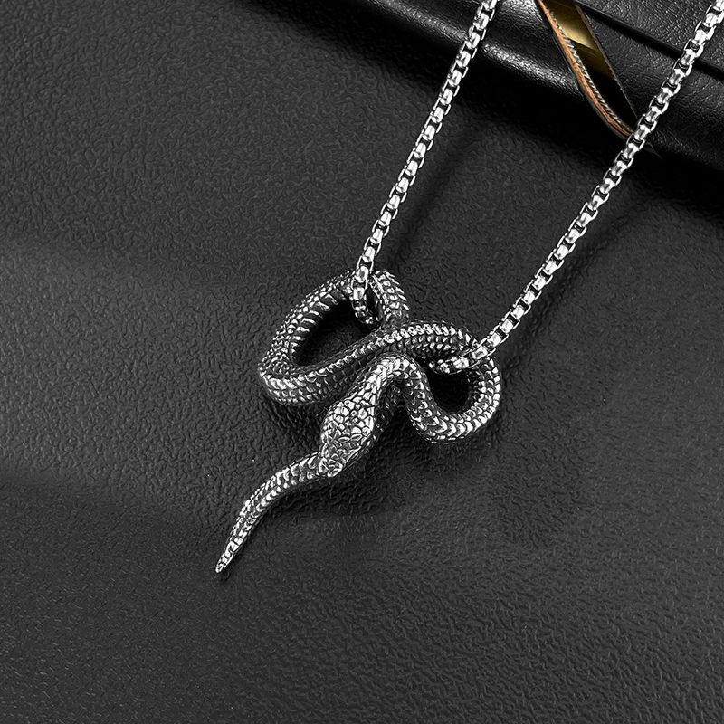 Men's Jewelry Retro Creative Design Snake Shaped Stainless Steel Personality Pendant Python Men's Necklace_voghion.com