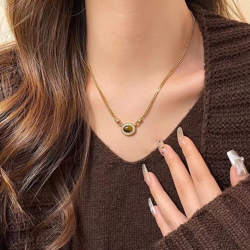 French Vintage Tiger's Eye Necklace Zircon Necklace Bracelet Earrings Clavicle Chain Sweater Chain_voghion.com