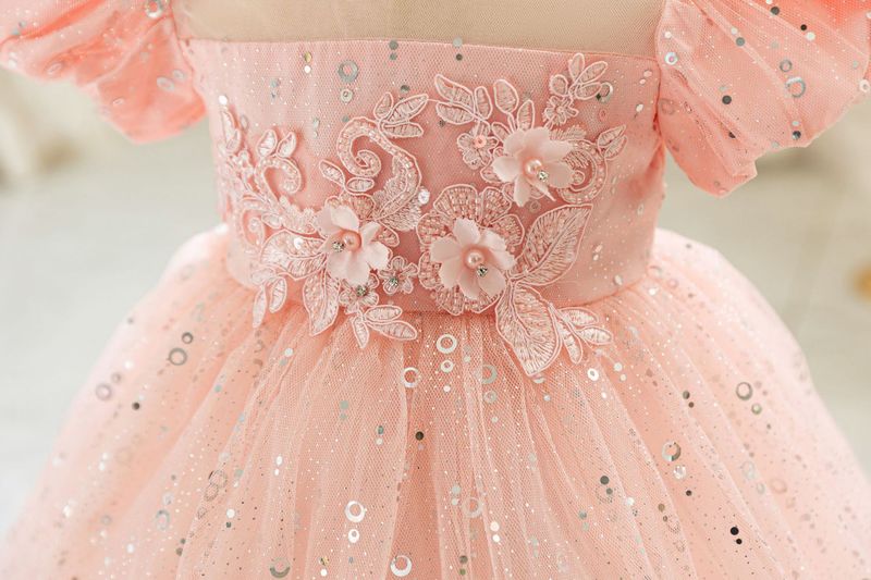 2024 nouvelle robe d'hôte pour enfants robe de soirée pour fille de fleur d'un an robe de princesse florale à manches bouffantes robe en gaze en stock_voghion.com