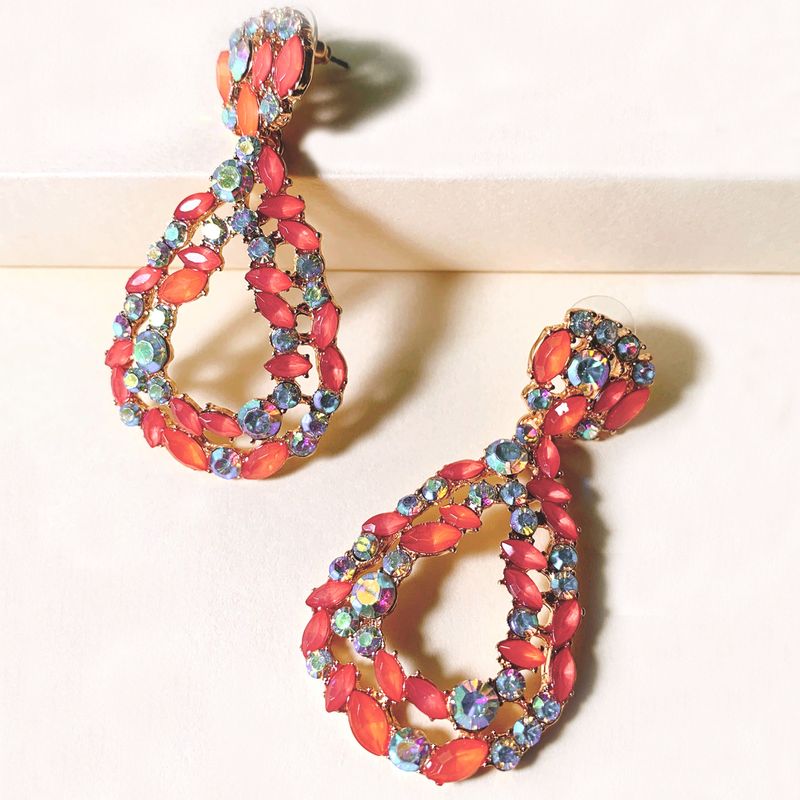 Orecchini a goccia geometrici esagerati con diamanti, orecchini retrò con personalità, gioielli_voghion.com