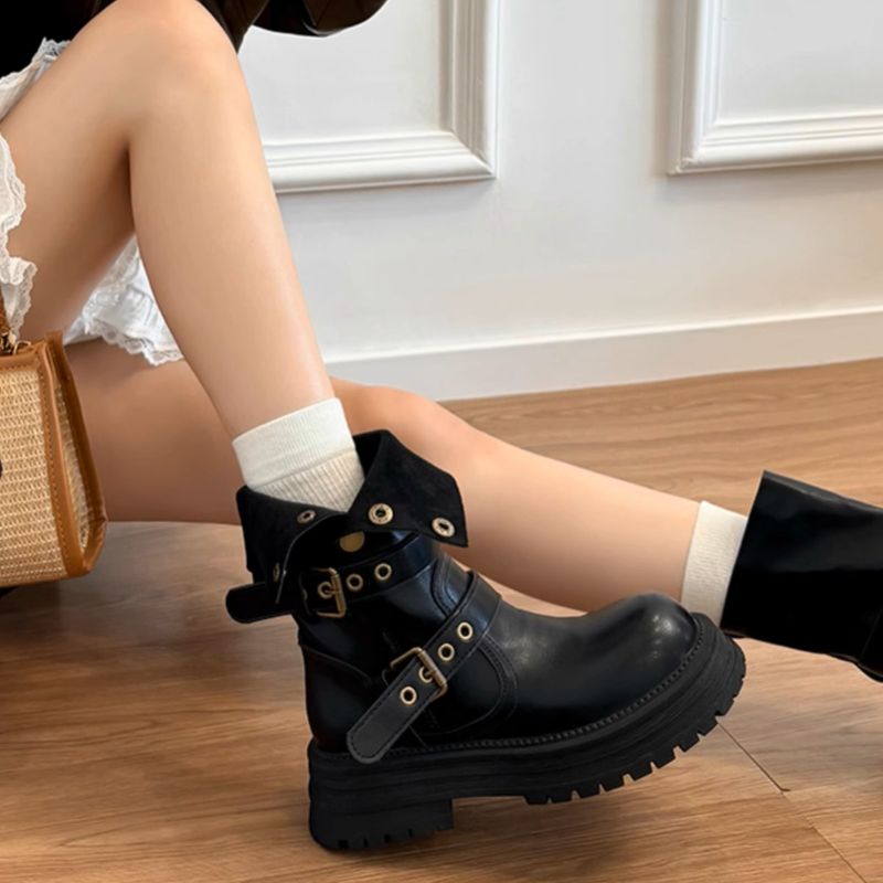 2025 Neue Melad-Shorts mit dicker Sohle bis zur Wade für Damen, Herbst und Winter im britischen Stil, schlankmachend und höhensteigernd, Braun_voghion.com