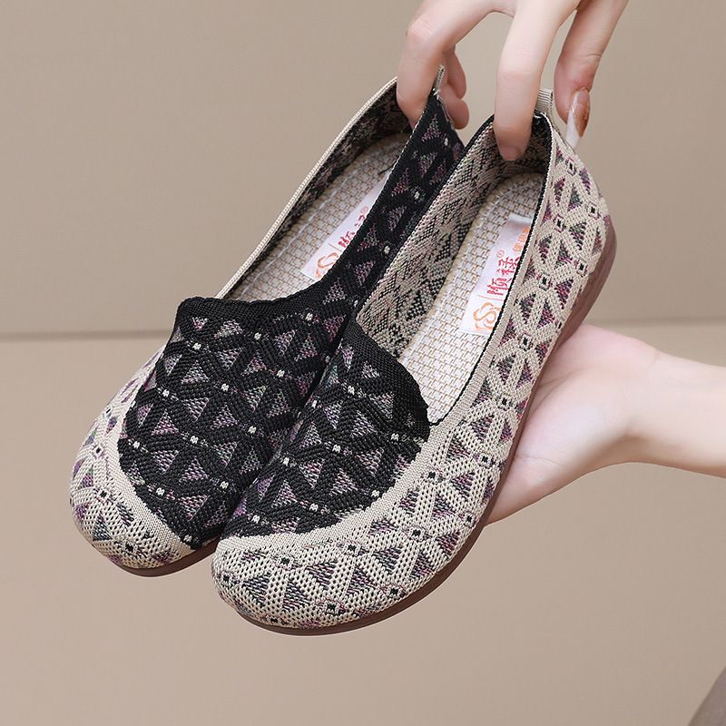 Scarpe da mamma da donna, autunno 2025, nuove, morbide e traspiranti, con suola piatta e casual, slip-on, con bocca bassa, Old Beijing_voghion.com