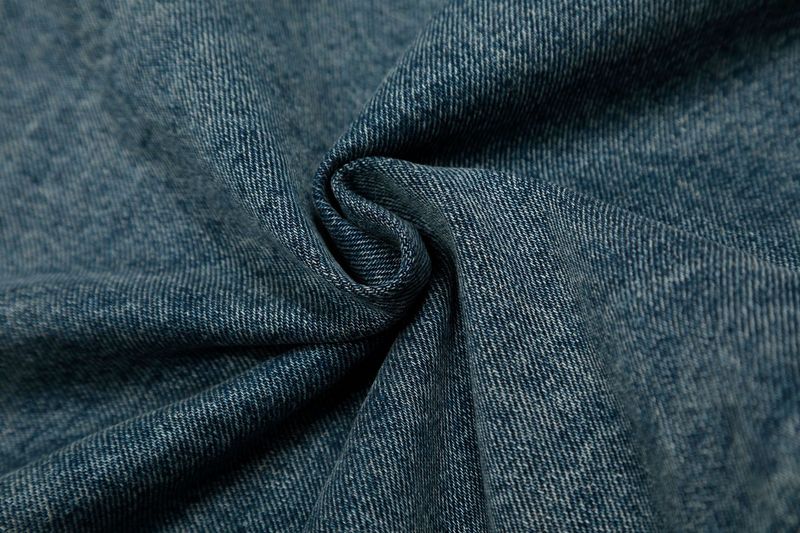 Vintage Washed Denim Jacket - Oversized Boxy Fit Streetwear Denim Coat For Men And Women_voghion.com