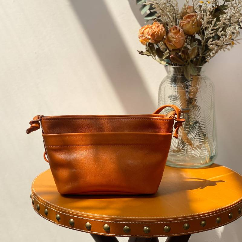 High-quality Fashion Trend Solid Color Bucket Bag Women's 2025 New Versatile Simple Casual Commuting One-shoulder Cross-body B_voghion.com