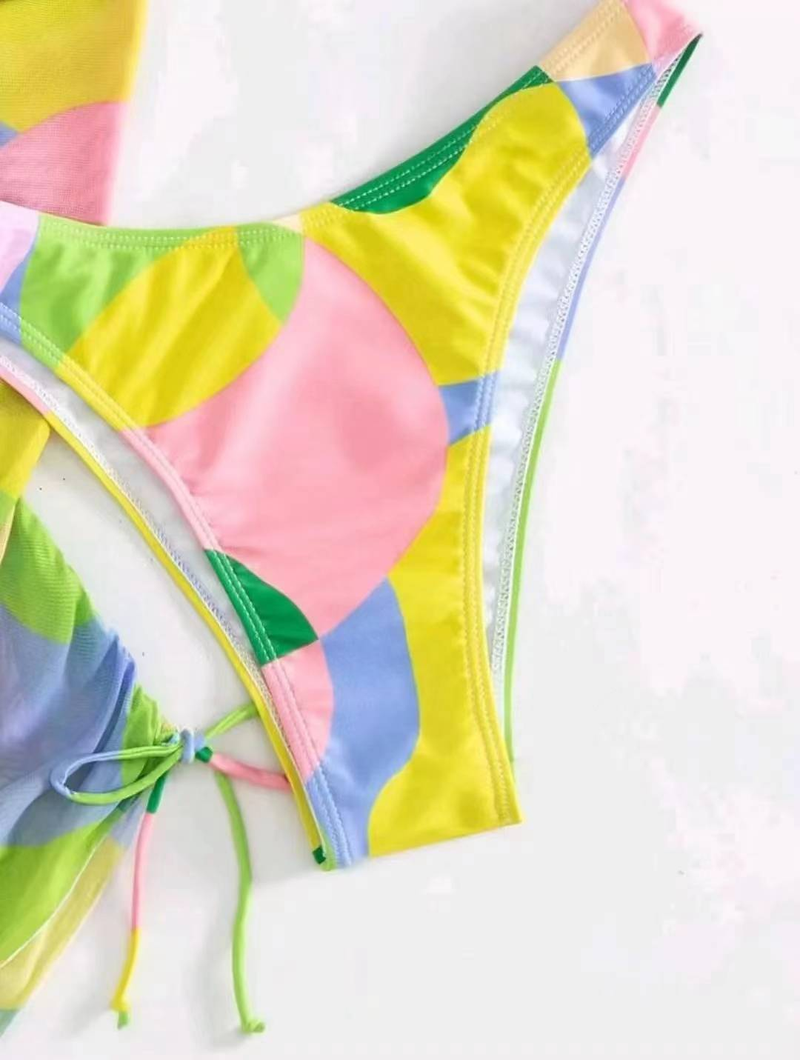 Traje de baño europeo nuevo de tres piezas 2024 Bikini de mujer Bikini de una pieza con manga larga y parte superior de malla_voghion.com