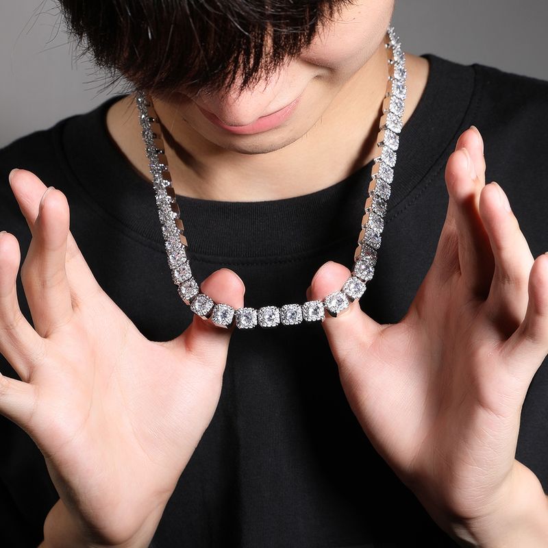 Punk-Halskette mit geometrischer Box-Kette und Diamantakzenten für Damen und Herren, leichter Luxus im Hip-Hop-Stil, mit Federverschluss, ideal als Geschenk_voghion.com