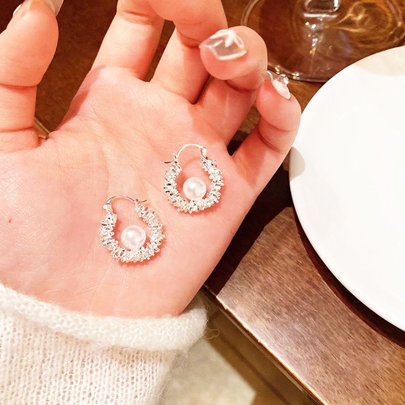 Orecchini di perle da donna in stile straniero, squisiti, antiallergici, alla moda, con fibbie, orecchini semplici e versatili, gioielli di nicchia alla moda._voghion.com