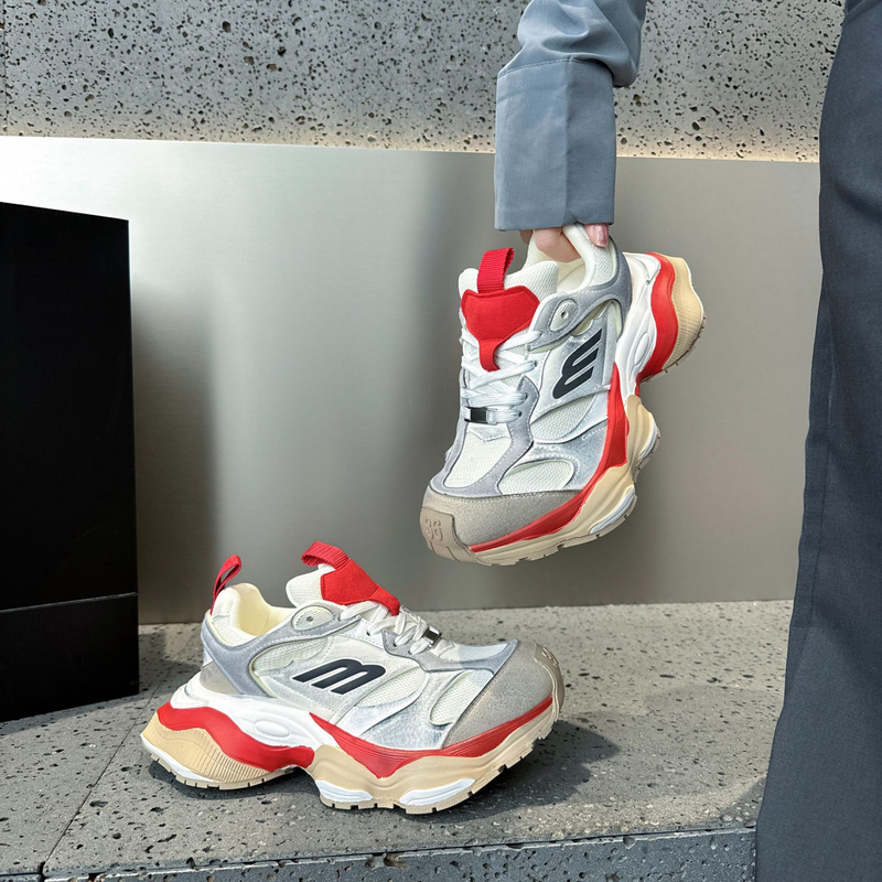 Paris Dad's Damentrend 2024 Frühling Neue Internet-Berühmtheit Explosiver Street-Sport-Stil Lässige, vielseitige, dicke Sohle_voghion.com