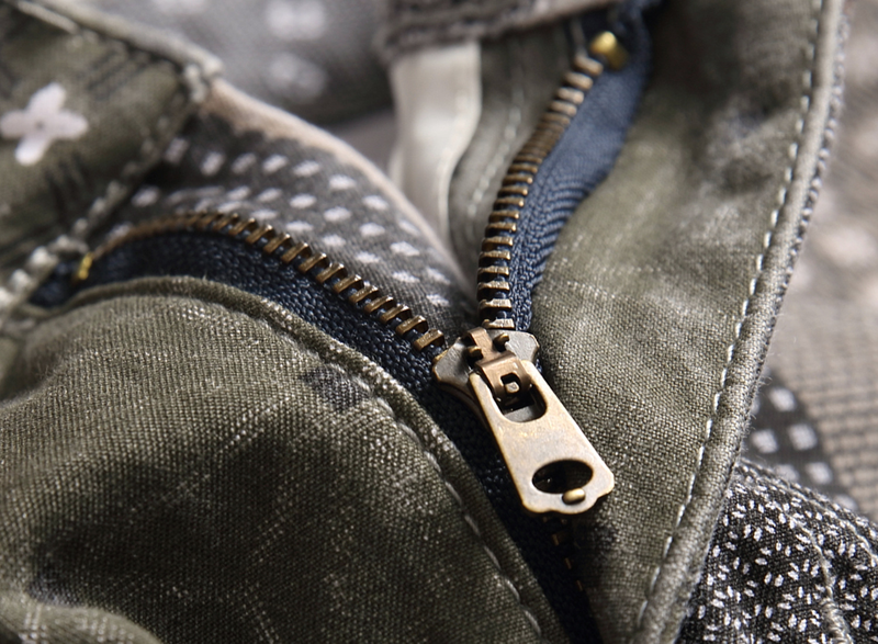 Ropa de hombre: vaqueros estampados, coloridos, personalizados, de estilo patchwork, a cuadros, elásticos, de corte recto y ajustado, ideales para la moda urbana._voghion.com