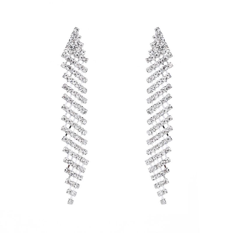 Boucles d'oreilles unisexes en forme de petite chaîne à griffes éblouissantes et populaires avec diamants_voghion.com