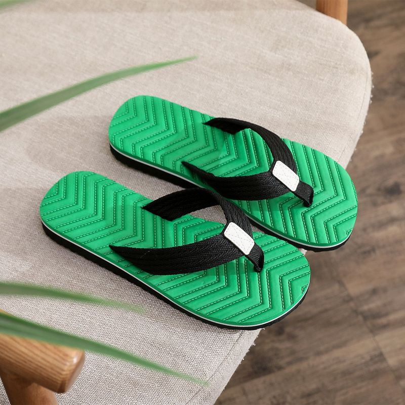 Unschlagbare Qualität Herren Sommer Modische Flip-Flops, Herren Hausschuhe, Anti-Rutsch, Clip-On Füße, Koreanische Version, Personalisierte Strandsandalen_voghion.com