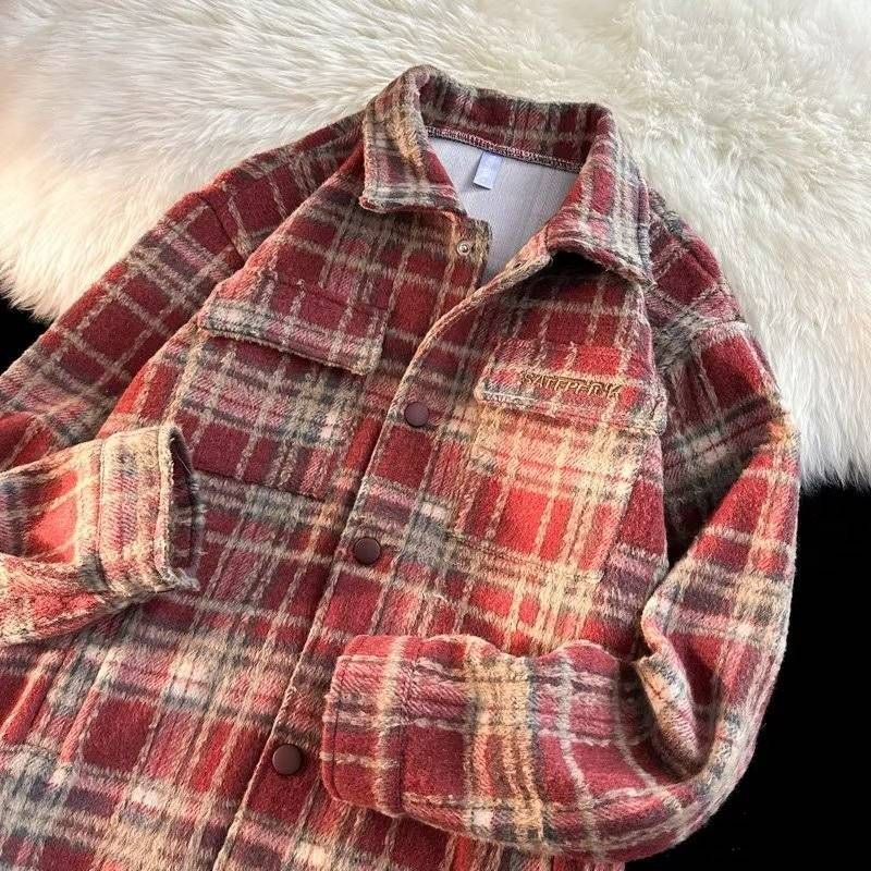 Vintage-Karo-Tweedjacke für Damen und Herren – Übergroße, lässige Shacket mit klassischem Karomuster (Rot/Schwarz)_voghion.com