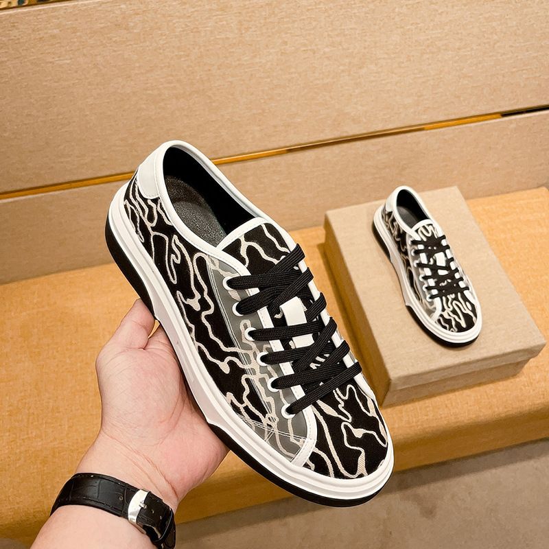 2025 Men's Fashion Printed Trendy Black Sneakers Casual Low-top Skate Shoes_voghion.com