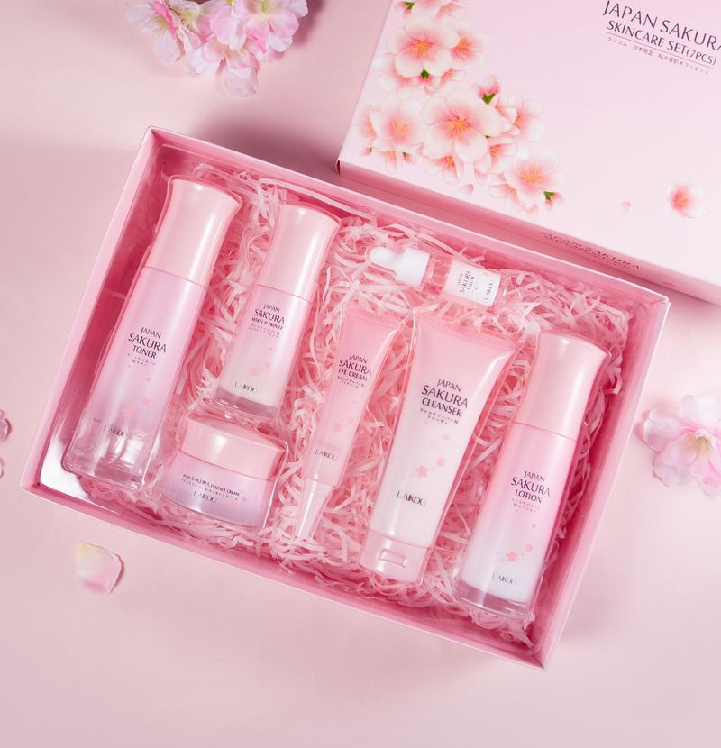 Peelings & Körperbehandlungen Sakura Hautpflege-Geschenkbox-Set Feuchtigkeitsspendendes 7-teiliges Set_voghion.com