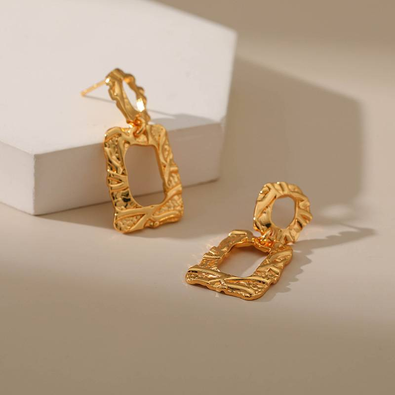 Irregular bump design studs Metallic square earrings_voghion.com