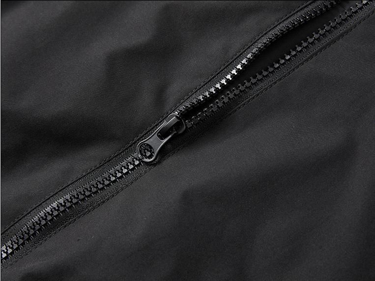 Spring 2026 Fashion Sport Outerwear Men 100% Polyester Stand Collar Splicing Embedded Reflective Thread Raglan Sleeve Loose Thin Zipper Jacket M-4XL_voghion.com