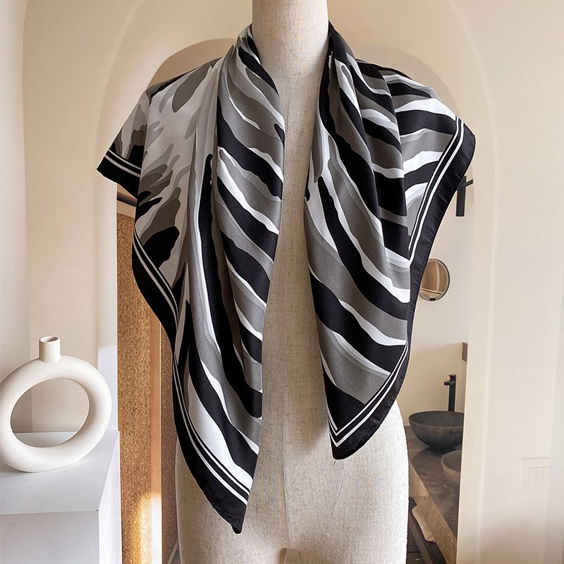 Summer Zebra Pattern Fashion Personality Exotic Women's Sunshade and Sunscreen Simulation Silk Twill Neck Square Scarf_voghion.com
