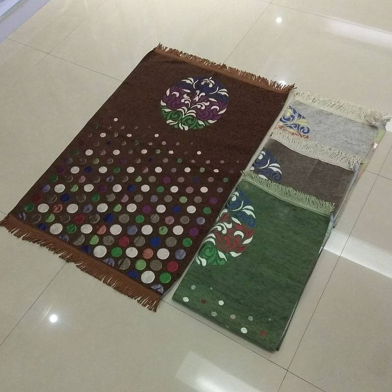 Coperta da pellegrinaggio tessuta in ciniglia, coperta da culto, coperta da preghiera_voghion.com