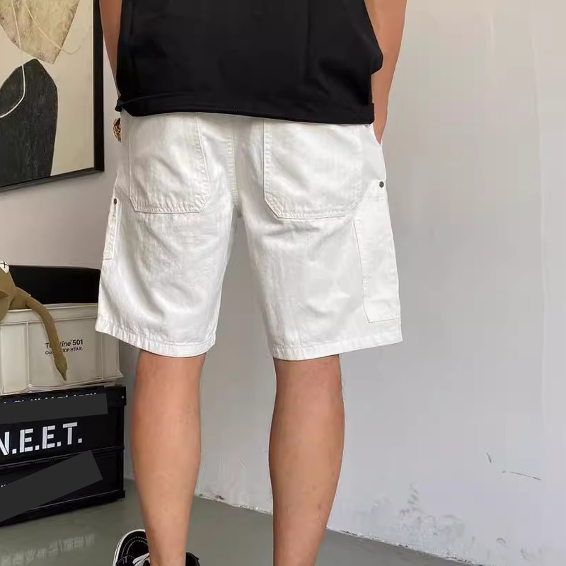 Lässige weiße Cargo-Shorts für Herren – locker geschnittene Streetwear-Shorts mittlerer Länge für den Sommer, High-Street-Mode, vielseitiges Styling_voghion.com