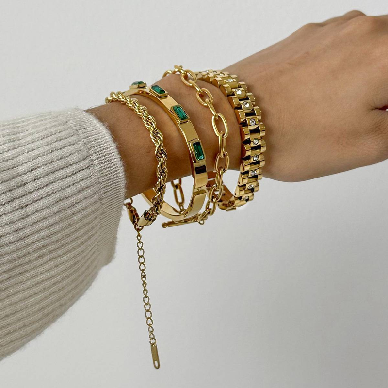Stainless Steel Zircon Bracelet – Gold Plated Minimalist Bangle (4 Styles)_voghion.com