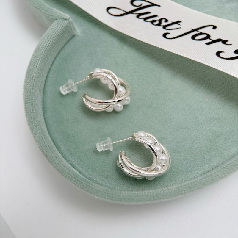 Stile francese delicato, elegante temperamento, perla, personalità femminile, 2025, nuovi orecchini versatili, sensazione di alta qualità_voghion.com