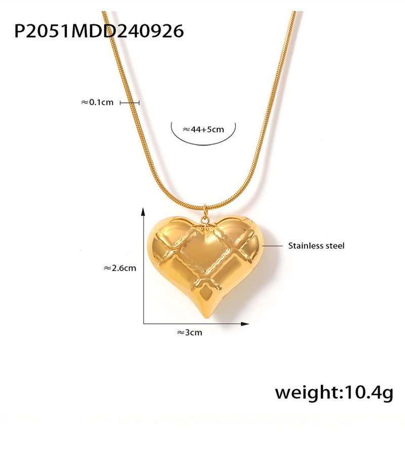 Hollow Plaid Heart-shaped Pendant Necklace Made Of Stainless Steel PVD Vacuum Layered, High-end Clavicle Chain_voghion.com