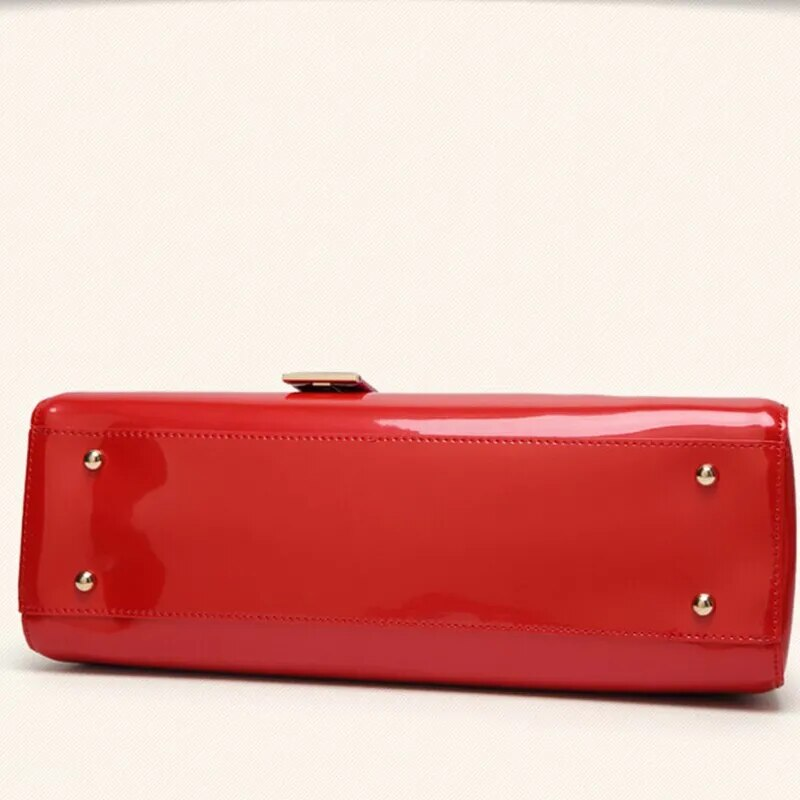 Borsa da donna per banchetti monospalla alla moda in pelle laccata leggera_voghion.com