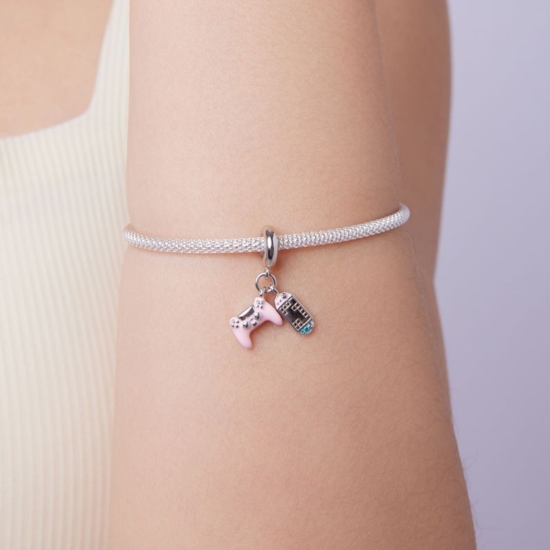 Ciondolo a forma di console di gioco in argento sterling_voghion.com