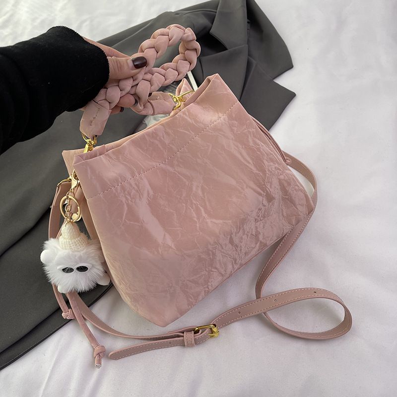 Borsa a secchiello con tracolla versatile e alla moda, di alta qualità, per le donne, 2024_voghion.com