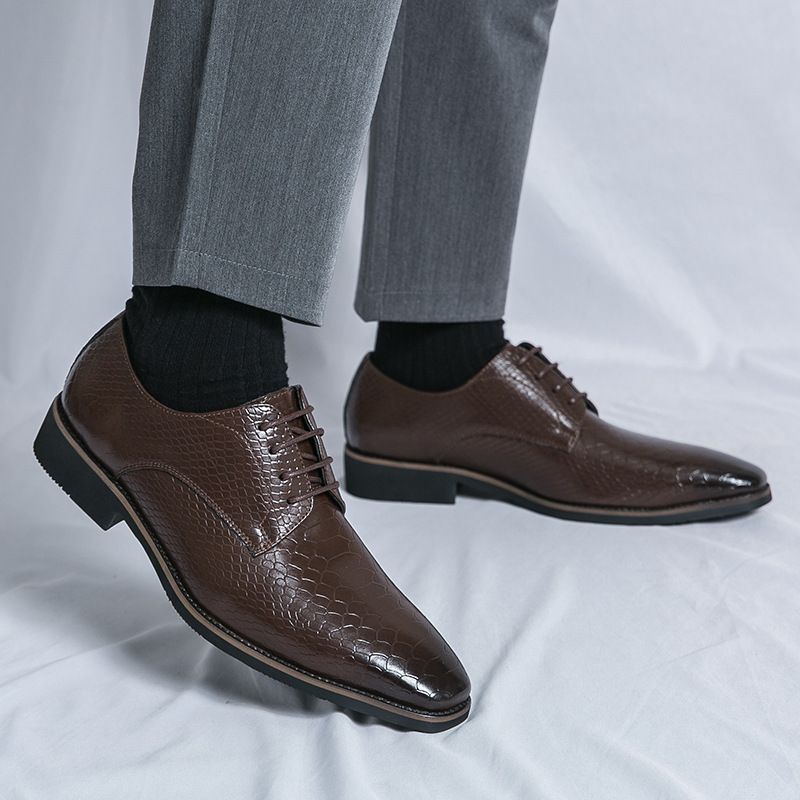 Διασυνοριακά καλοκαιρινά και φθινοπωρινά επαγγελματικά δερμάτινα παπούτσια ανδρικά βρετανικά, επίσημα ανδρικά παπούτσια με μυτερή μύτη, ρετρό_voghion.com