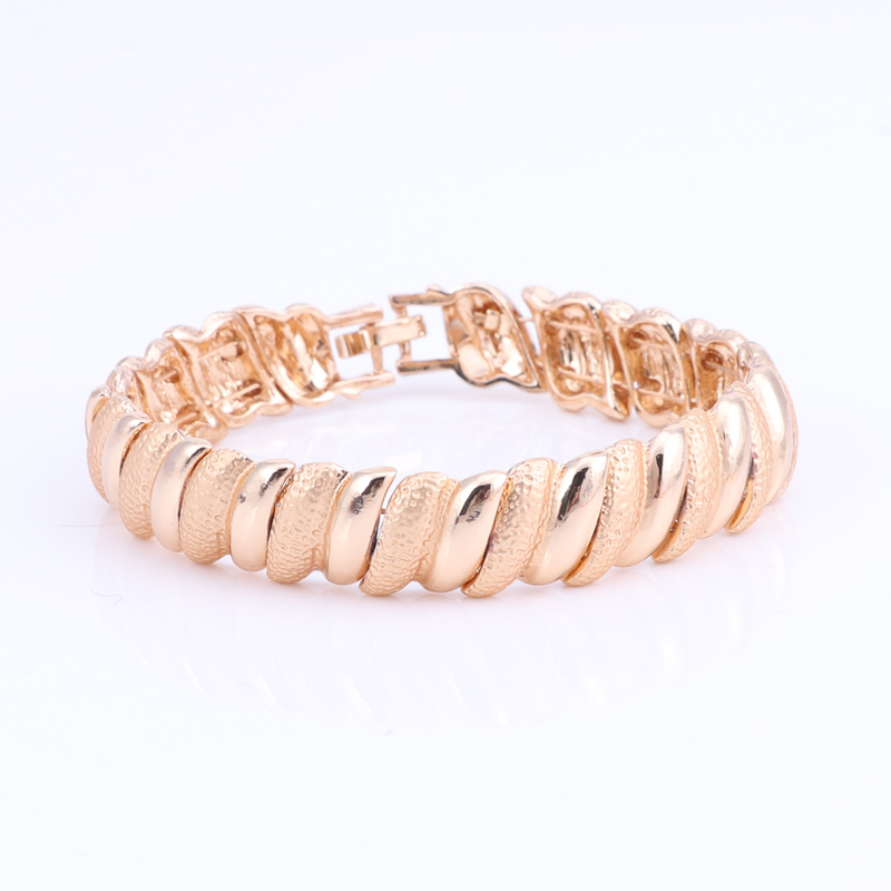 Italienisches goldfarbenes Schmuckset mit Halskette, Ohrringen, Armband und Ring, afrikanisches Brautmotiv für Damen, Hochzeitsparty-Geschenke_voghion.com
