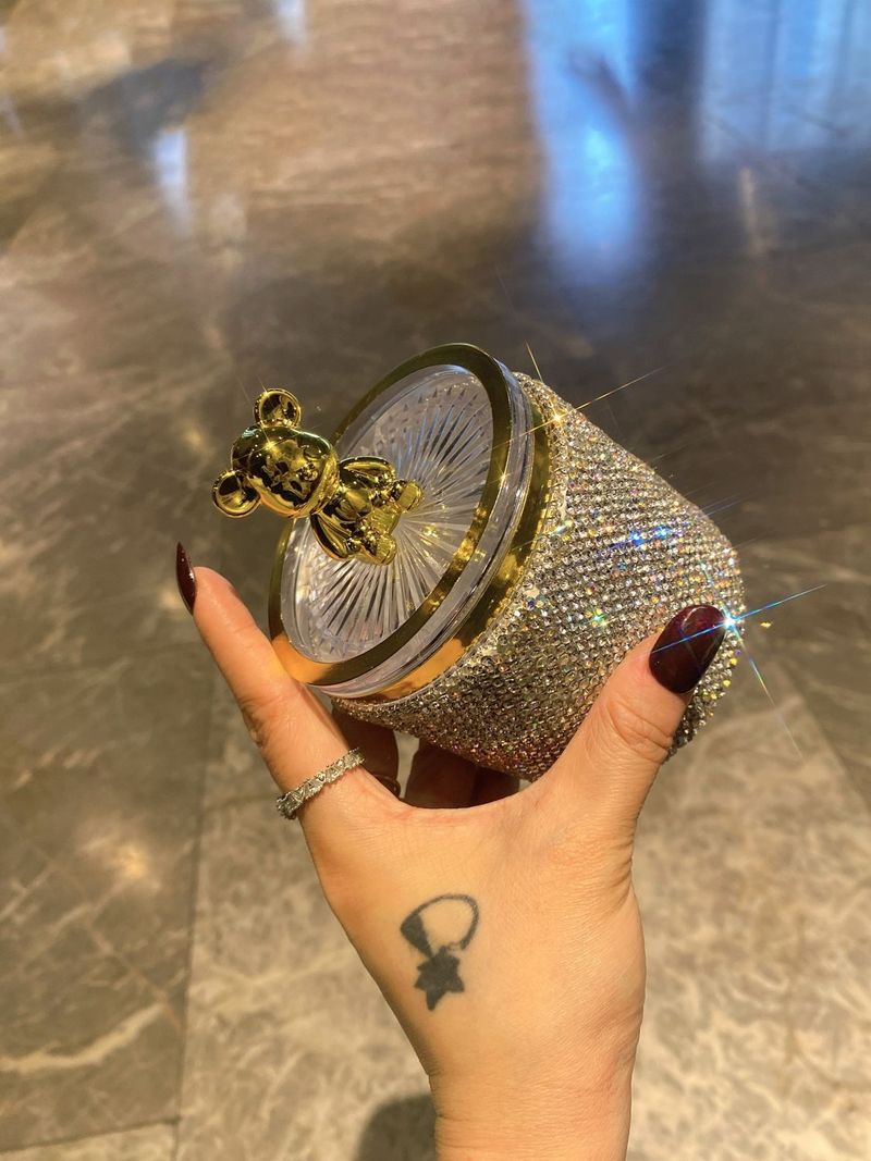 Luxury Rhinestone Bear Toothpick Holder – Elegant Home Tabletop Accessory, Creative Gift Idea For Home & Restaurant_voghion.com