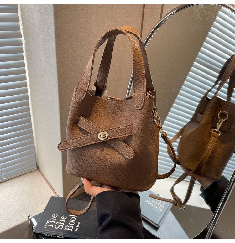 Fashionable minimalist basket work and commuting, Korean version versatile handbag with niche design, crossbody bag for_voghion.com