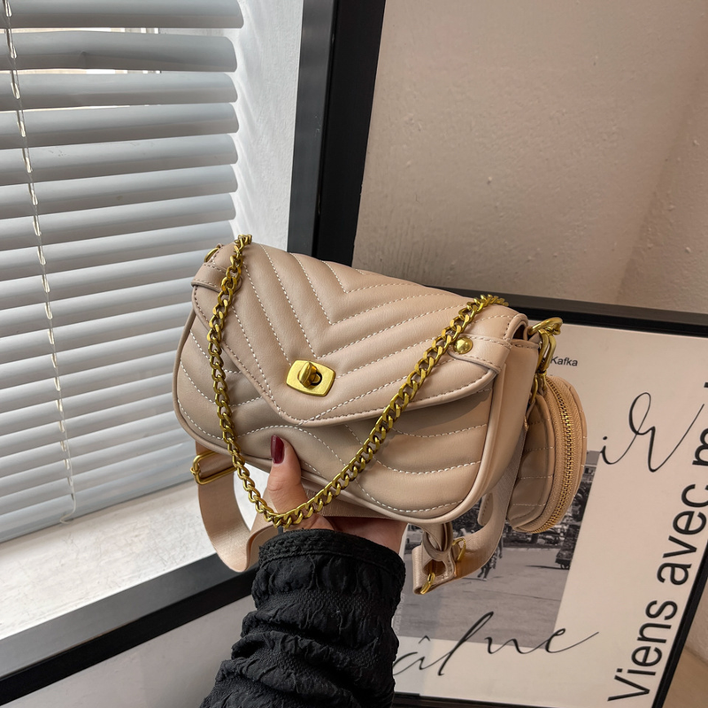 Borsa da donna 2023 Nuova borsa in filo da ricamo Borsa versatile con tracolla larga Borsa a tracolla con catena Borsa per ascella_voghion.com