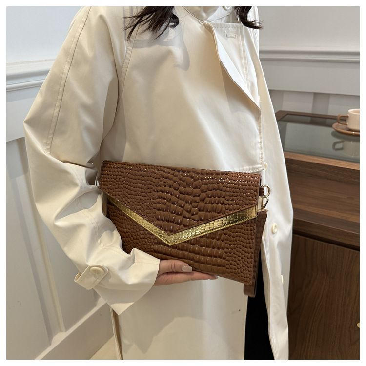 Handbag For Women Envelope Bag Crocodile Print Envelope Bag Personality Fashion Casual Temperament Color Contrast Banquet Bag_voghion.com