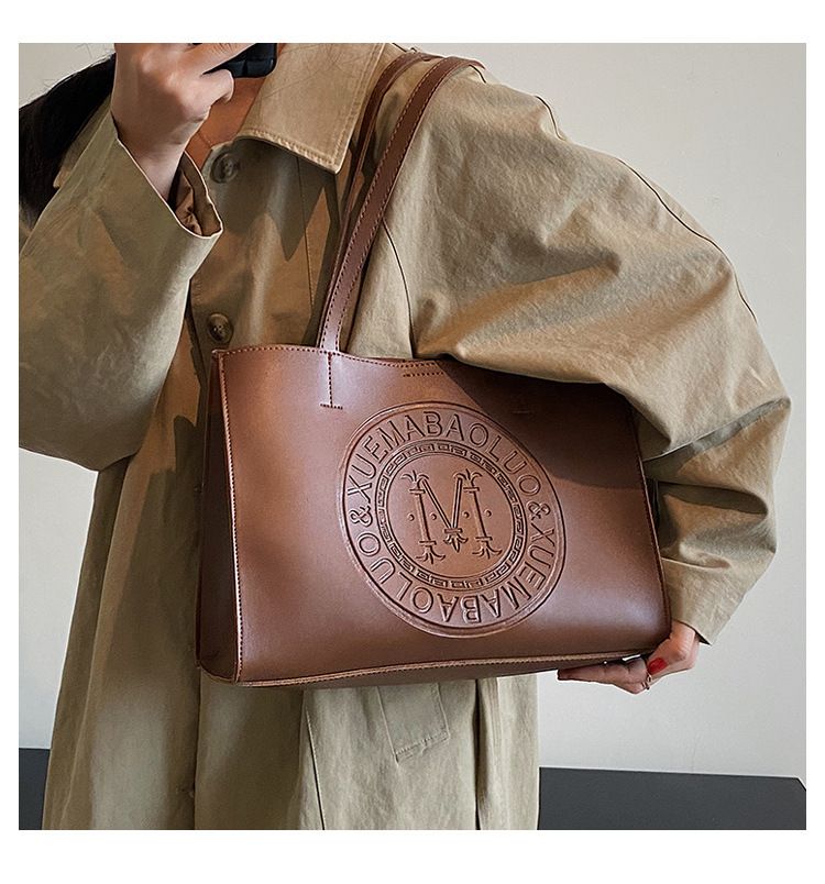 Νέα τσάντα για μητέρα και παιδί του 2024, μοναδικό γυναικείο σχέδιο, τσάντα χειρός, τσάντα αναψυχής Tote, μεγάλης χωρητικότητας τσάντα crossbody retro για μετακινήσεις_voghion.com