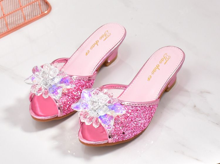 Mädchen 3 Hausschuhe 2024 neu 4 High Heels mit weicher Sohle Koreanische Version 5 Kinderkristallschuhe 6 offene Zehensandalen_voghion.com