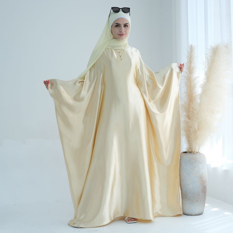 Dámské oblečení blízkovýchodní lesklé šaty abaya_voghion.com