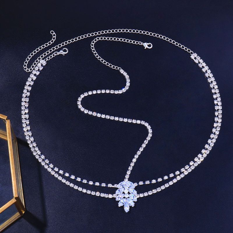 gioielli davanti e dietro con doppia catena in zircone, copricapo da sposa semplice con diamanti a doppio strato_voghion.com