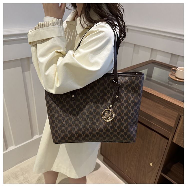 Borsa da ascellare grande da donna Do&thin - Borsa a tracolla alla moda per lavoro e uso quotidiano, morbida pelle PU con doppi spallacci_voghion.com