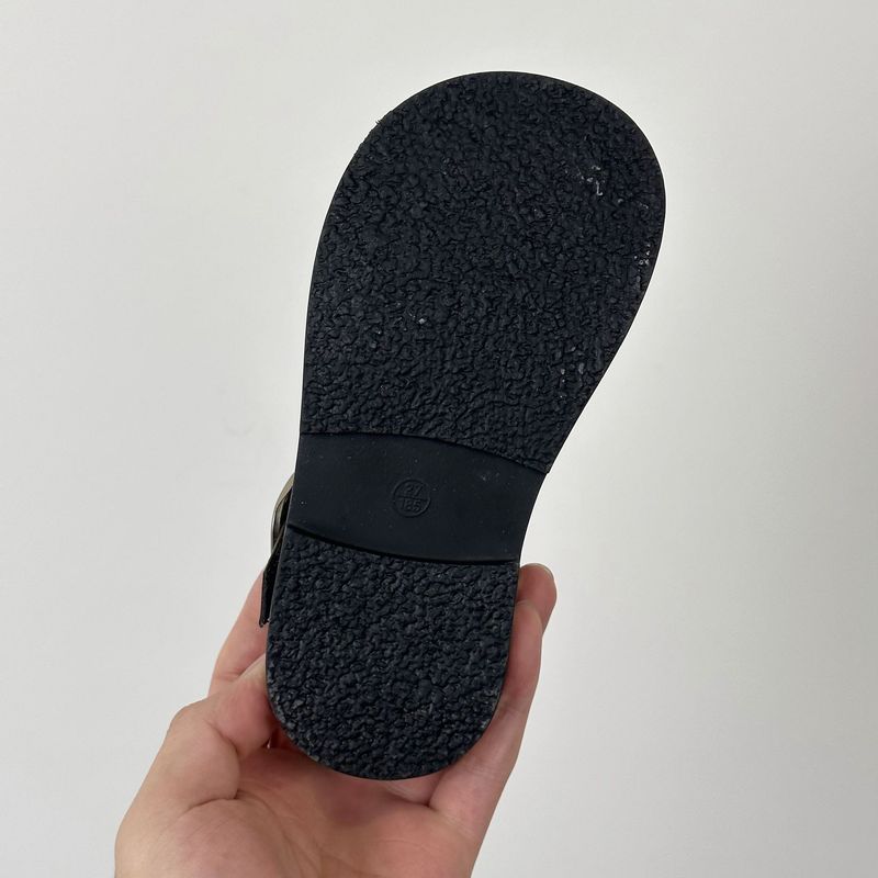 2024 Frühjahr neue Lederschuhe für Mädchen_voghion.com