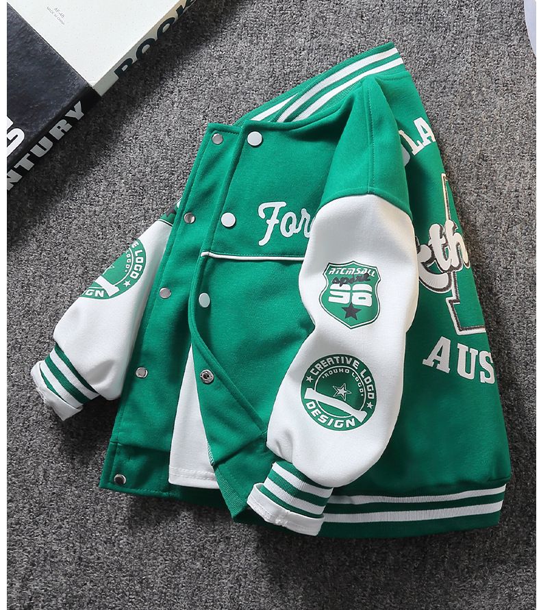 Baseballjacke für Jungen von Mother & Kids für Frühling und Herbst – trendige und hochwertige Oberbekleidung für Kinder von 6–12 Jahren (Schwarz/Grün, Buchstabendruck)_voghion.com