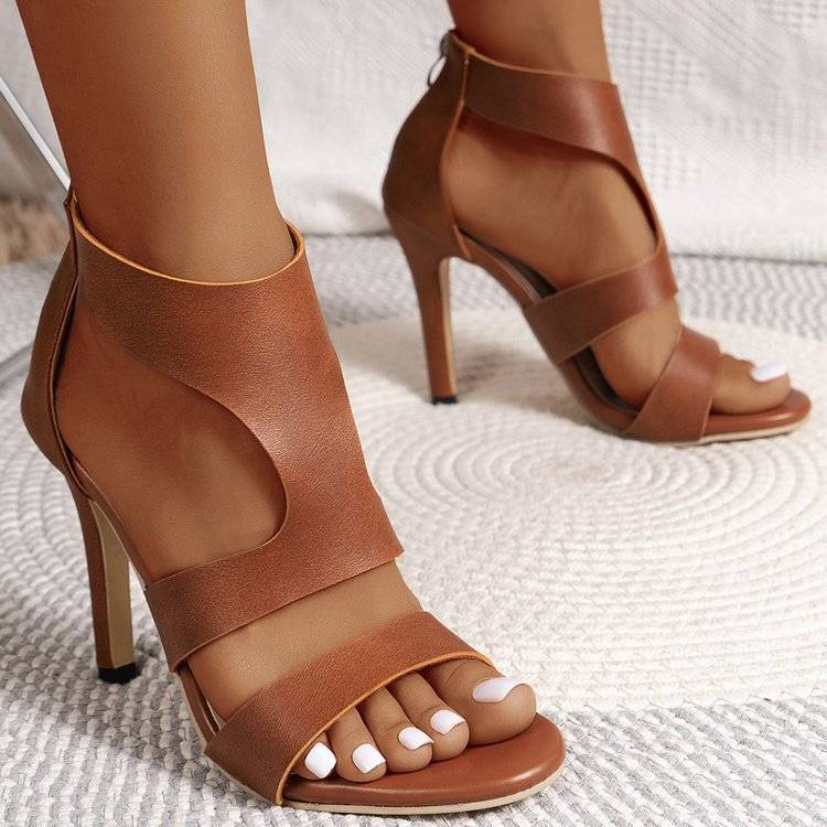 Sandali col tacco alto popolari tra le donne nel 2024, scarpe romane scavate, tacchi sottili, sandali col tacco alto alla moda_voghion.com