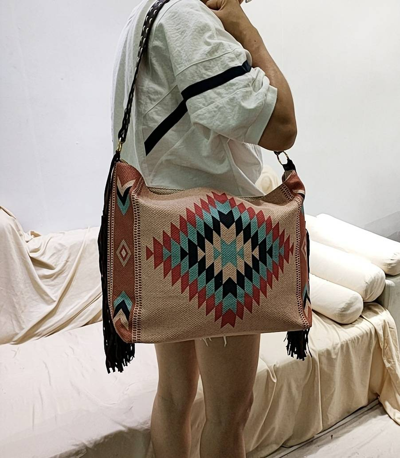 Borsa a tracolla in lino di cotone intrecciato a mano di nuova moda di design bohémien vintage_voghion.com