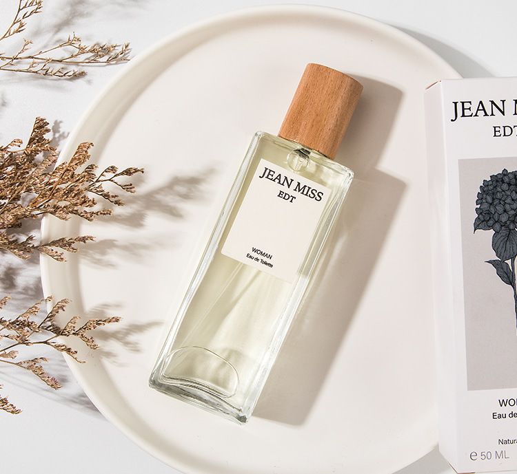 Rapporto qualità-prezzo Piccola città di Yixiang, uomini e donne, profumo, fragranza duratura, trasmissione in diretta al mattino_voghion.com