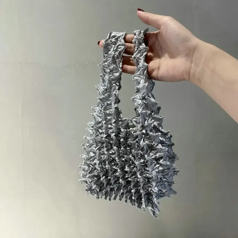 Large-capacity Pleated Retractable Expansion Folded Bubble Polyester Multi-purpose Shopping Bag Women 250414_voghion.com