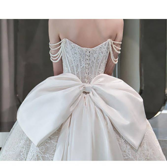 Elegant Strapless Wedding Dress – French-Inspired Vintage Lace Gown With Detachable Train, Plus Size & Petite Friendly, Romantic Boho Bridal Gown_voghion.com